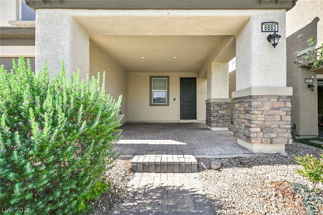6883 Merril Summit Court Property Photo 6