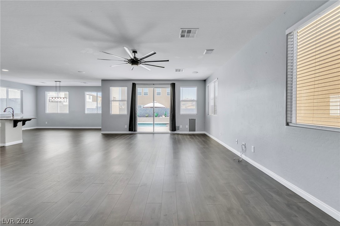 6883 Merril Summit Court Property Photo 8