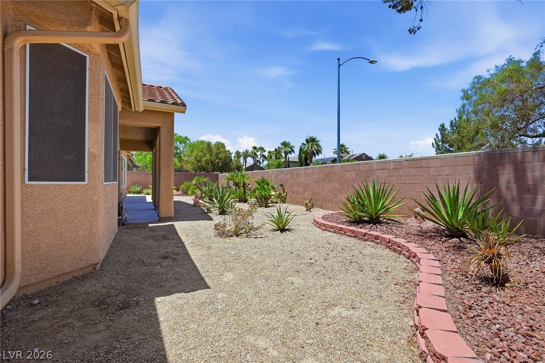 9500 Grand Vista Avenue Property Photo 33