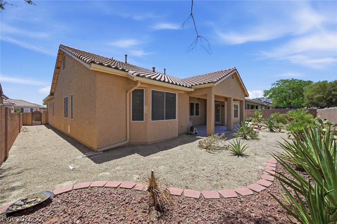 9500 Grand Vista Avenue Property Photo 34