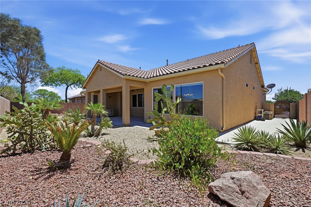 9500 Grand Vista Avenue Property Photo 35