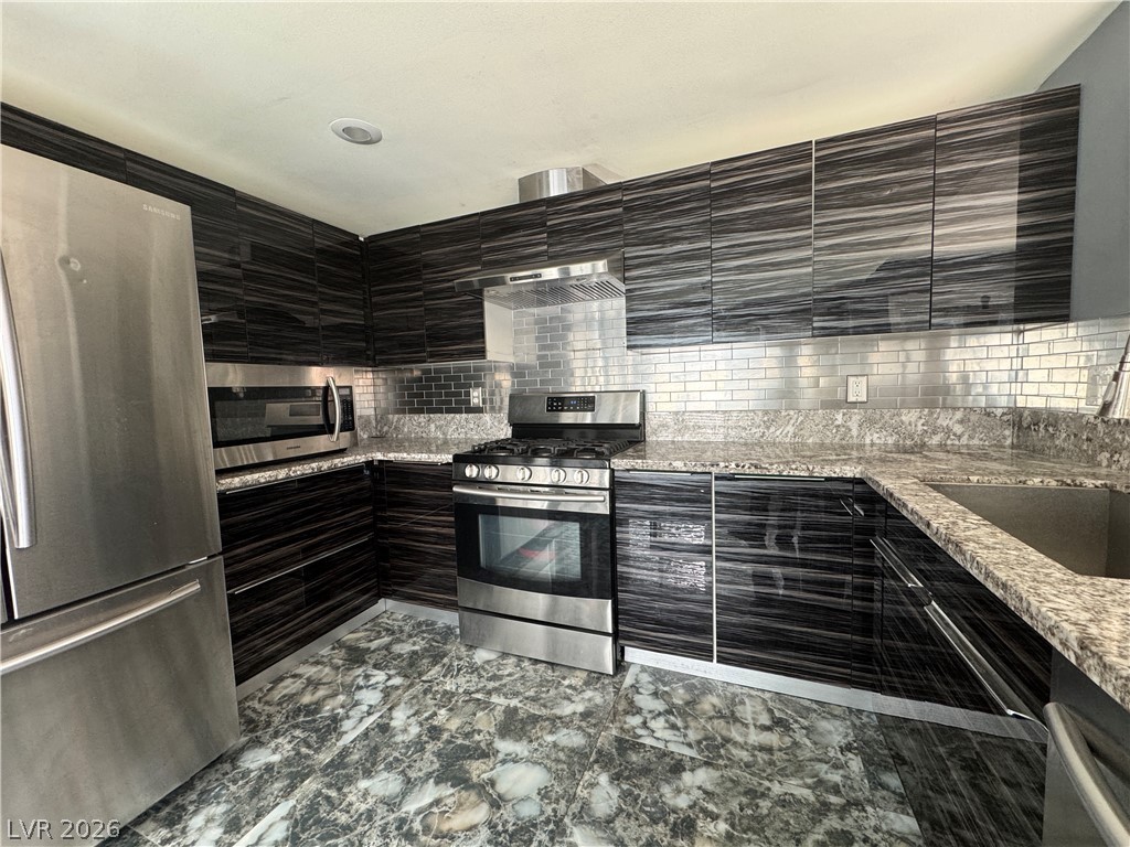 4732 Illustrious Street Property Photo 6