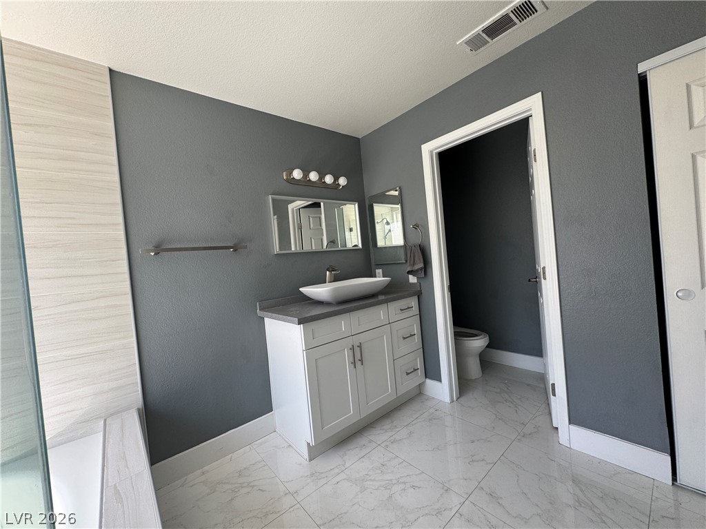 4732 Illustrious Street Property Photo 14