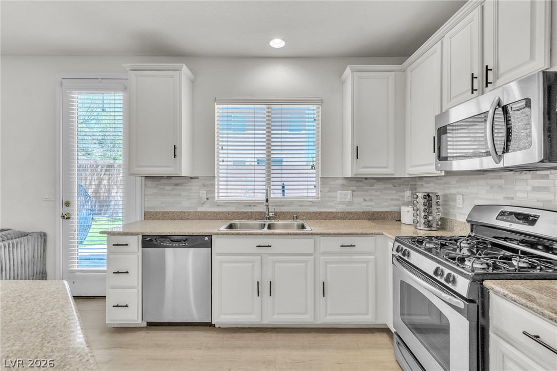 10534 Hartford Hills Avenue Property Photo 8