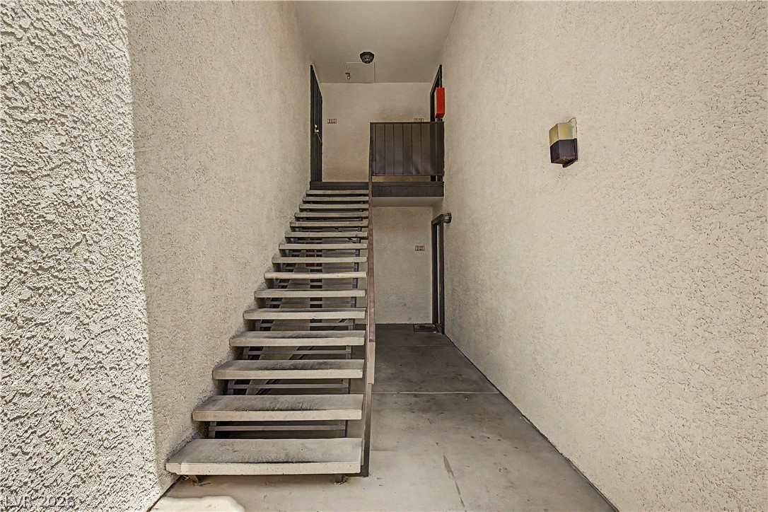 2451 North Rainbow Boulevard 2122 Property Photo 14