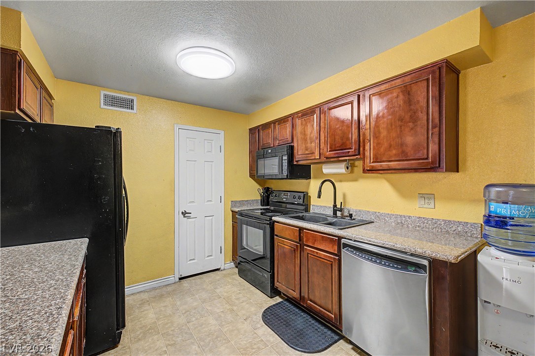 2451 North Rainbow Boulevard 2122 Property Photo 25