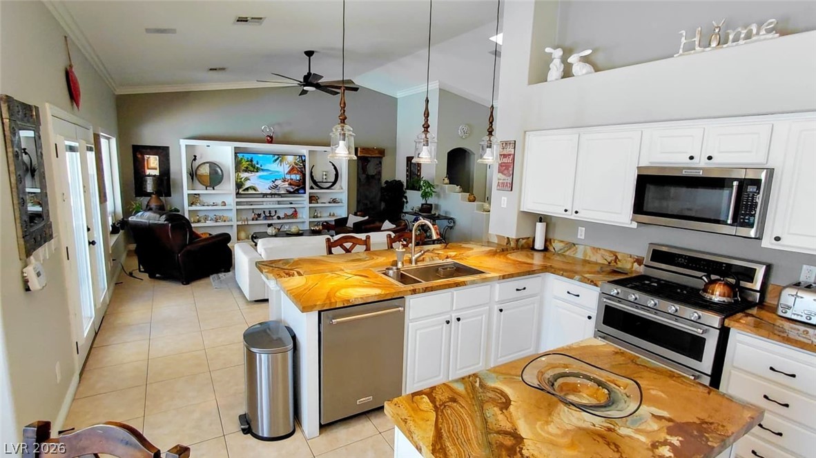 2490 Hoopes Avenue Property Photo 15