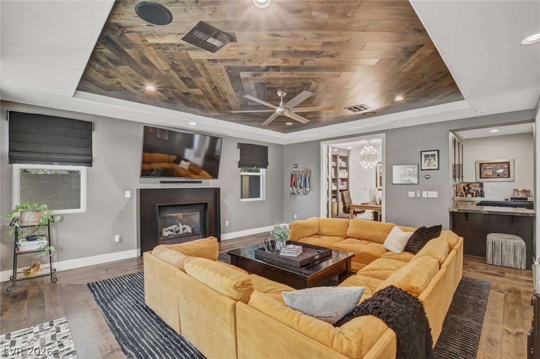 10736 Penhurst Way Property Photo 31