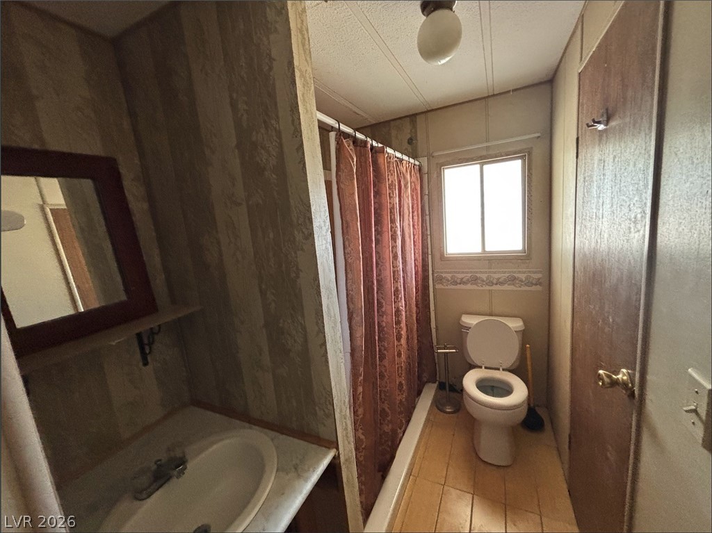 1301 East Manse Road Property Photo 10