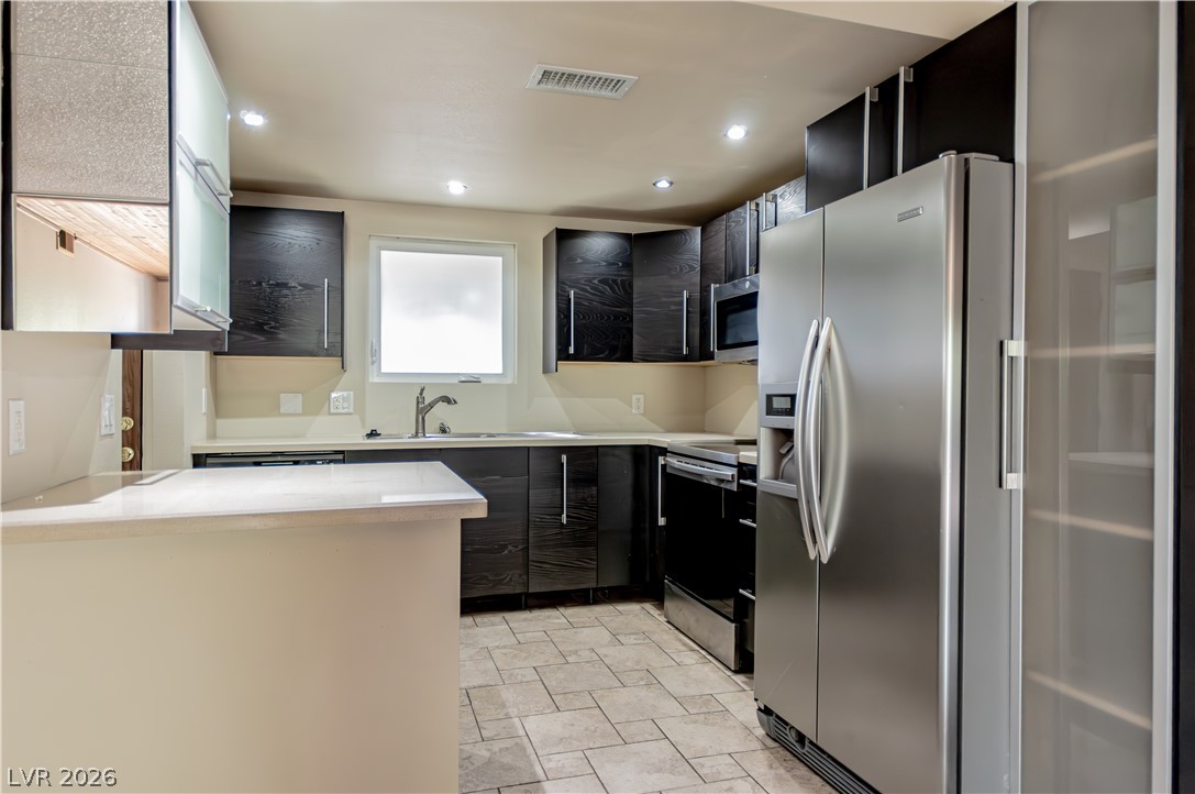 1729 Jupiter Court C Property Photo 7