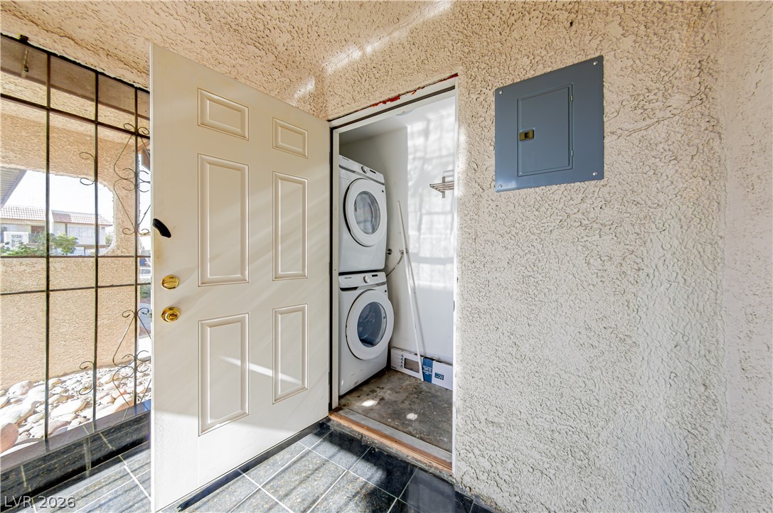 1729 Jupiter Court C Property Photo 20