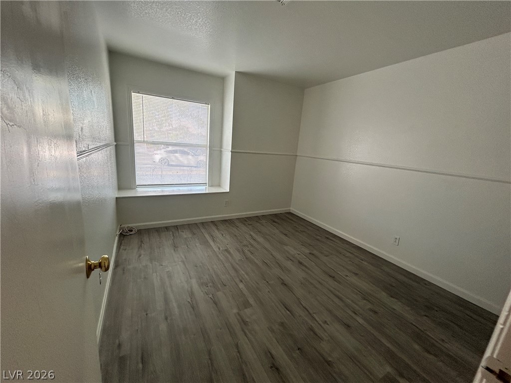 4718 Checker Way Property Photo 8