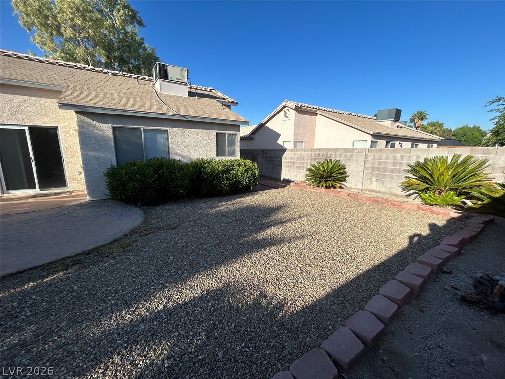 4718 Checker Way Property Photo 26
