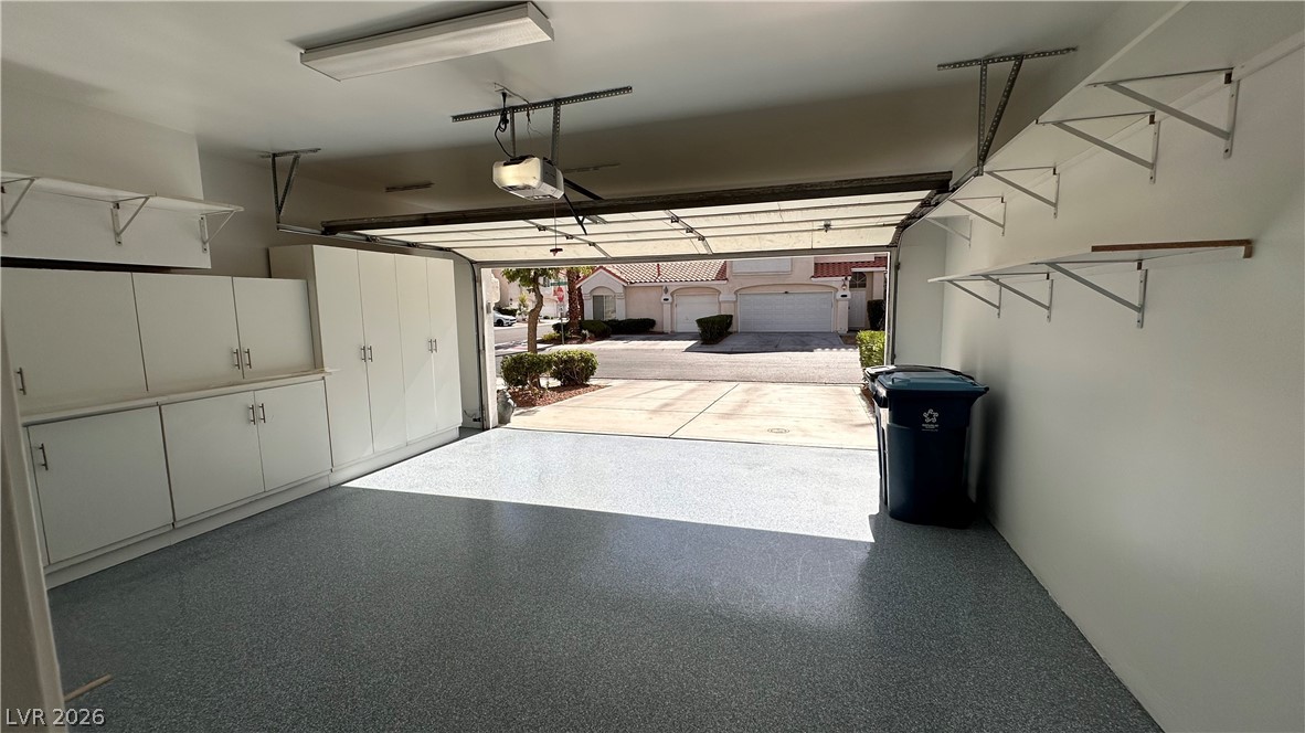 5268 Island Chain Road Property Photo 8