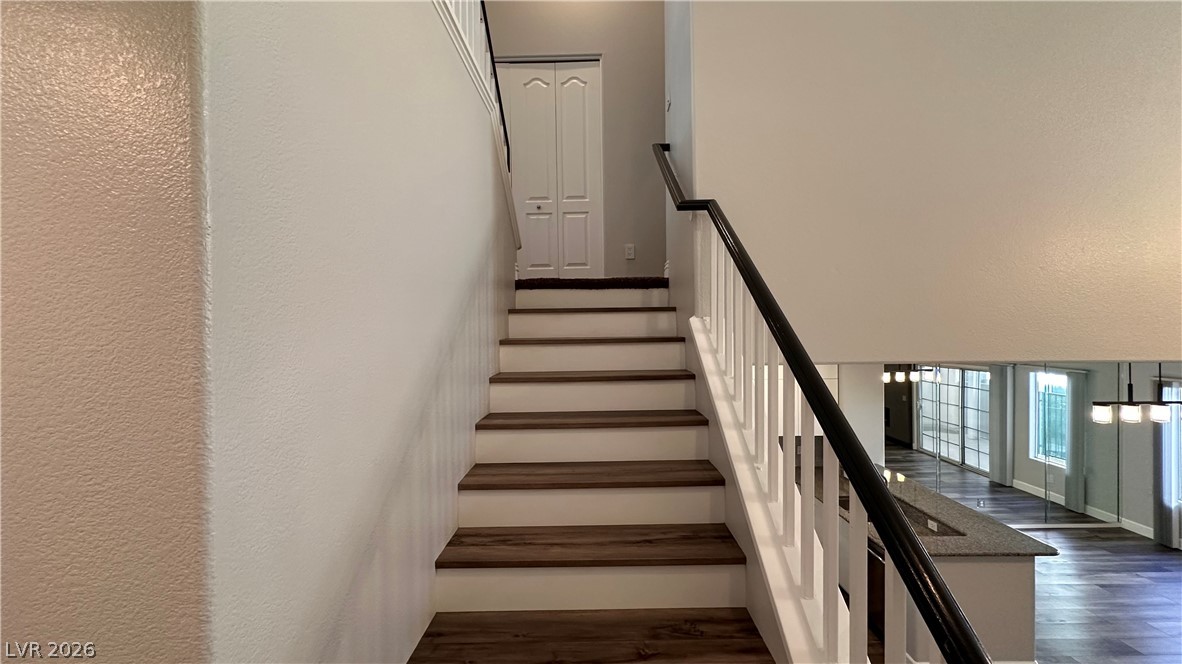 5268 Island Chain Road Property Photo 21