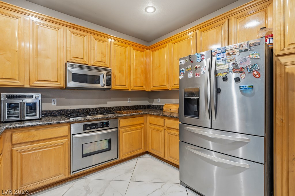 850 Sebastiani Court Property Photo 8