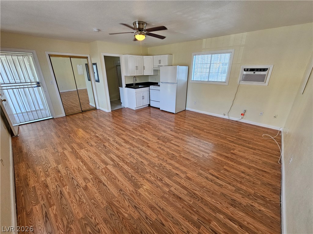 331 South 9th Street 4 Property Photo 2