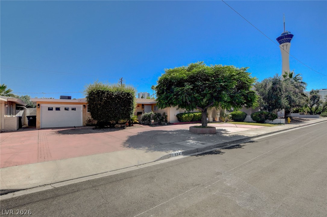 554 Canosa Avenue Property Photo 4