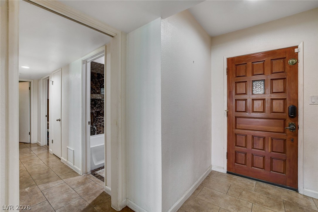 554 Canosa Avenue Property Photo 7