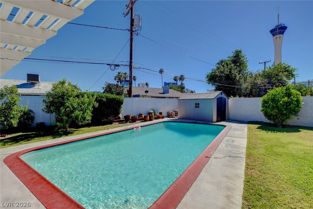 554 Canosa Avenue Property Photo 44