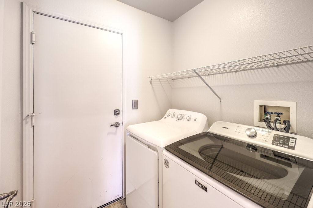 1245 Diamond Valley Street Property Photo 28