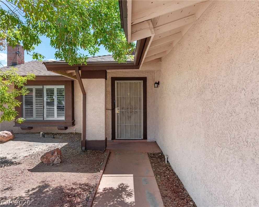 6371 West Viking Road Property Photo 10