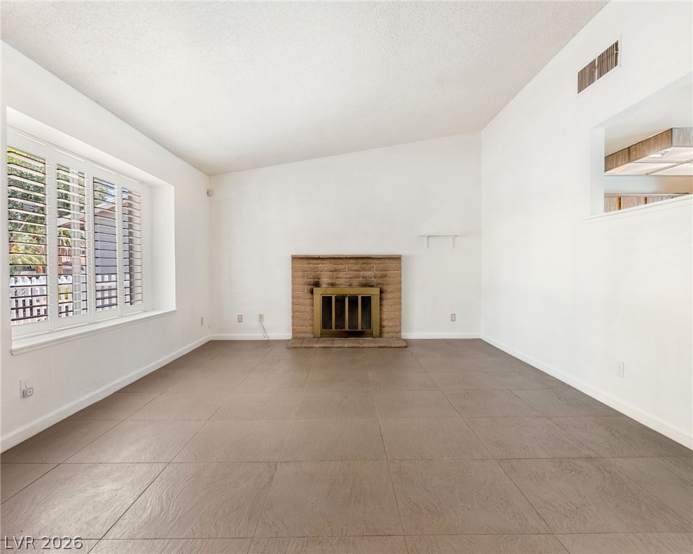 6371 West Viking Road Property Photo 14