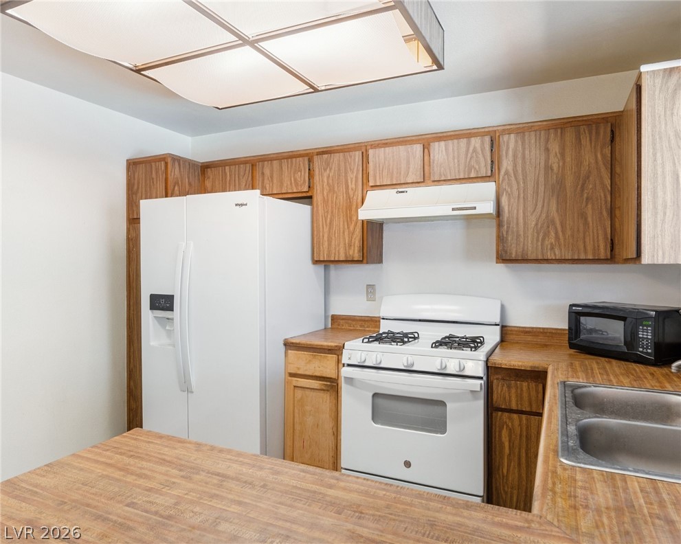 6371 West Viking Road Property Photo 20
