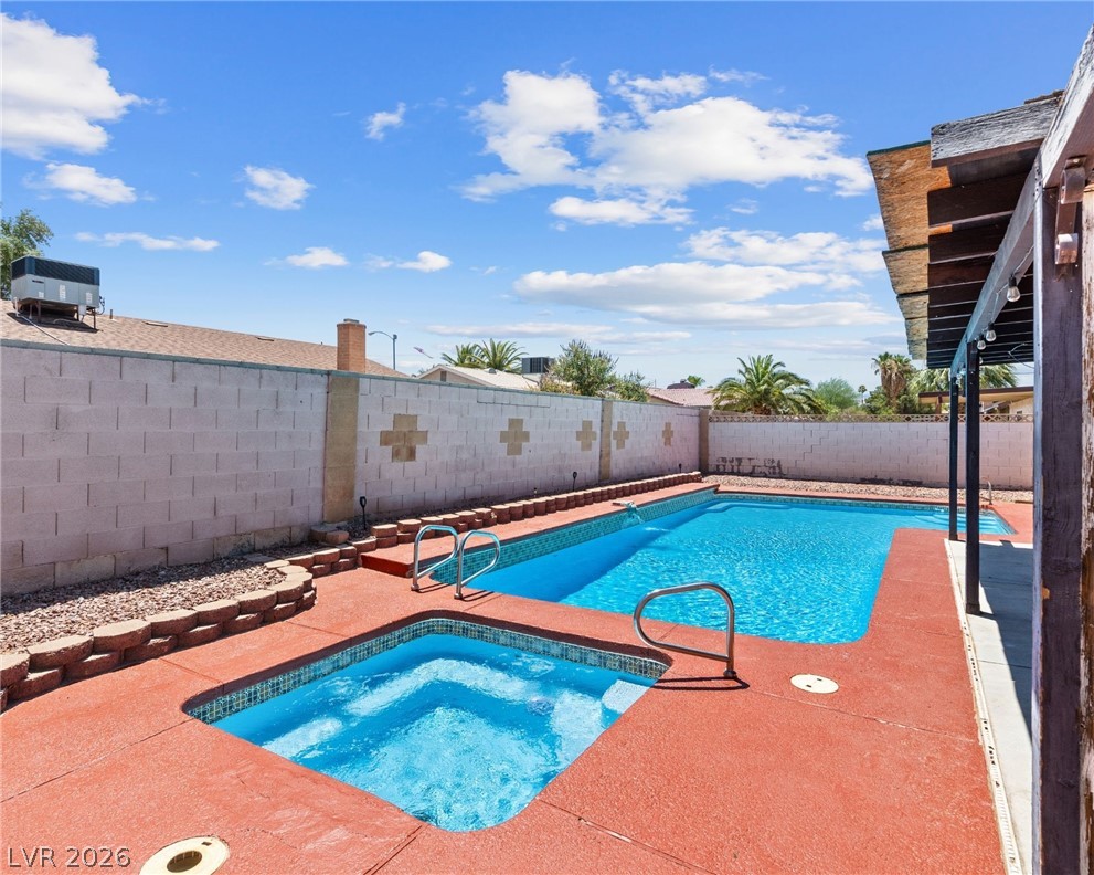 6371 West Viking Road Property Photo 43