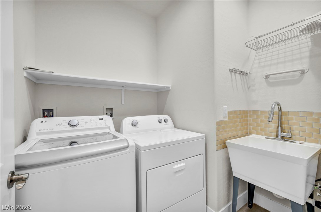 8171 Skye Sweep Street Property Photo 27