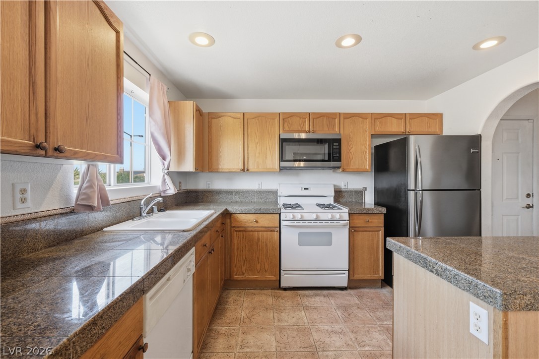 424 Pine Haven Street 202 Property Photo 11
