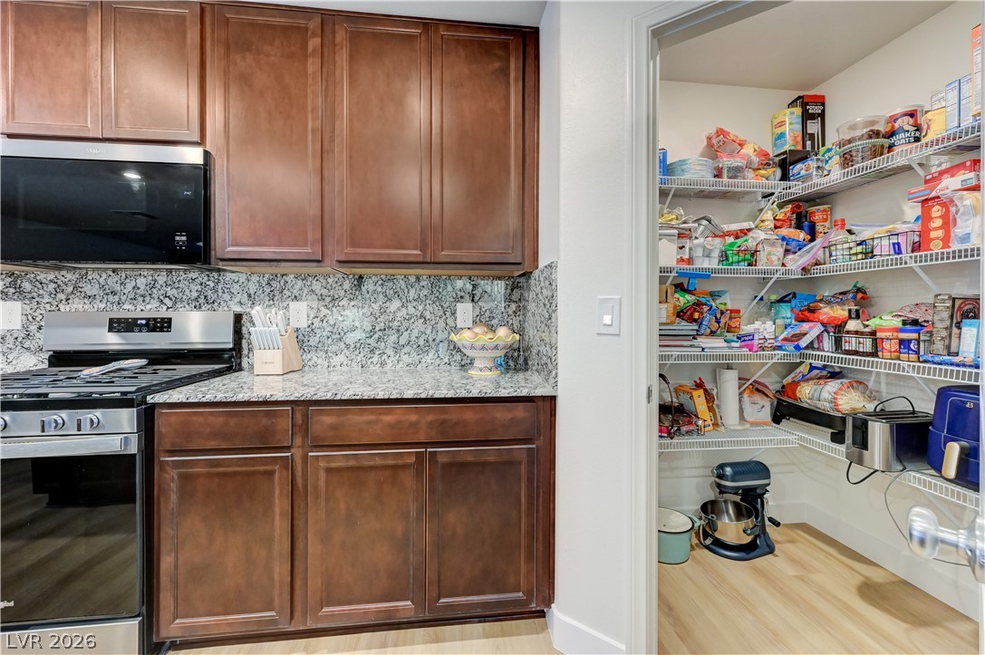 9550 Granville Bridge Street Property Photo 17