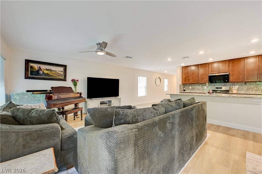 9550 Granville Bridge Street Property Photo 22