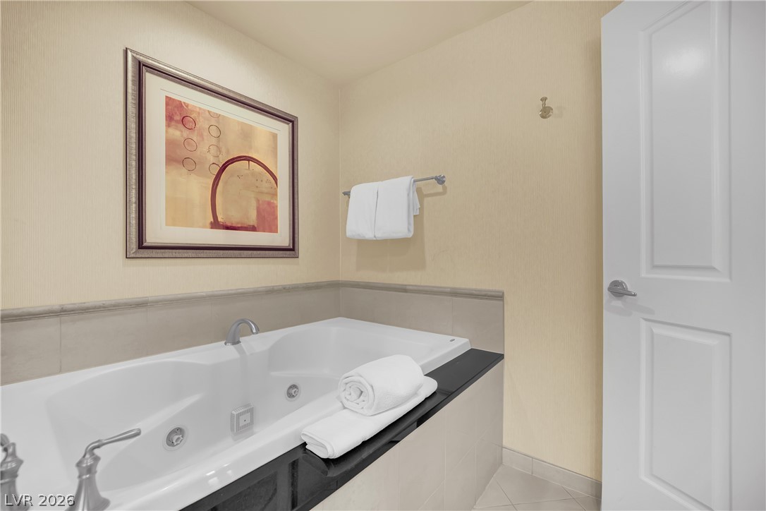 125 East Harmon Avenue 2311 Property Photo 34