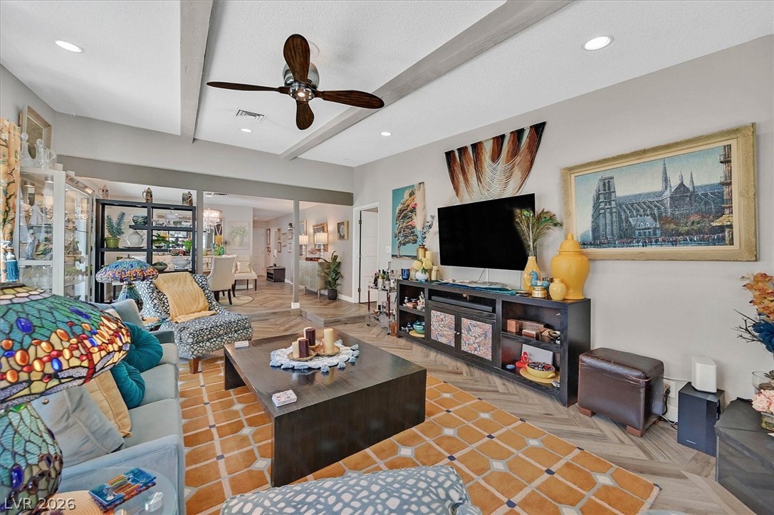 3305 Plaza Del Paz Property Photo 13
