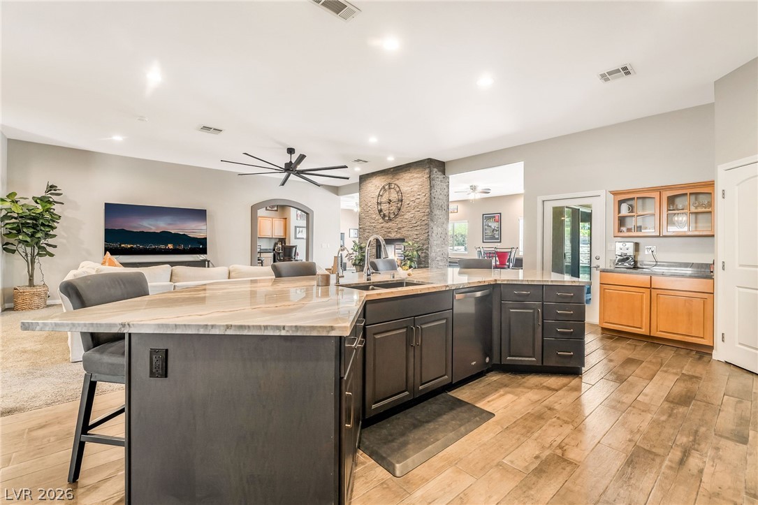 1301 Marina Del Rey Court Property Photo 12