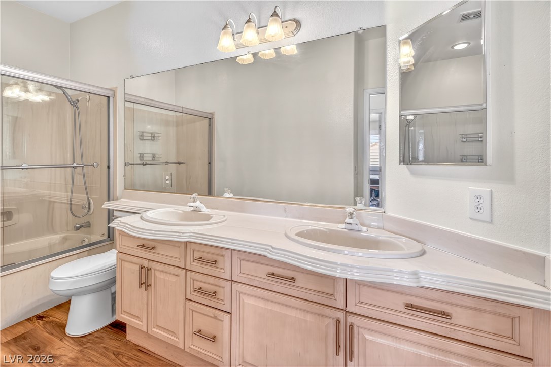 3176 Sterlingshire Drive Property Photo 27