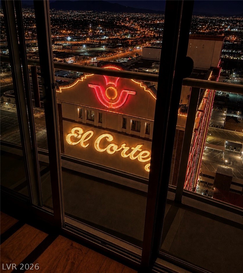 150 Las Vegas Boulevard 2213 Property Photo 15