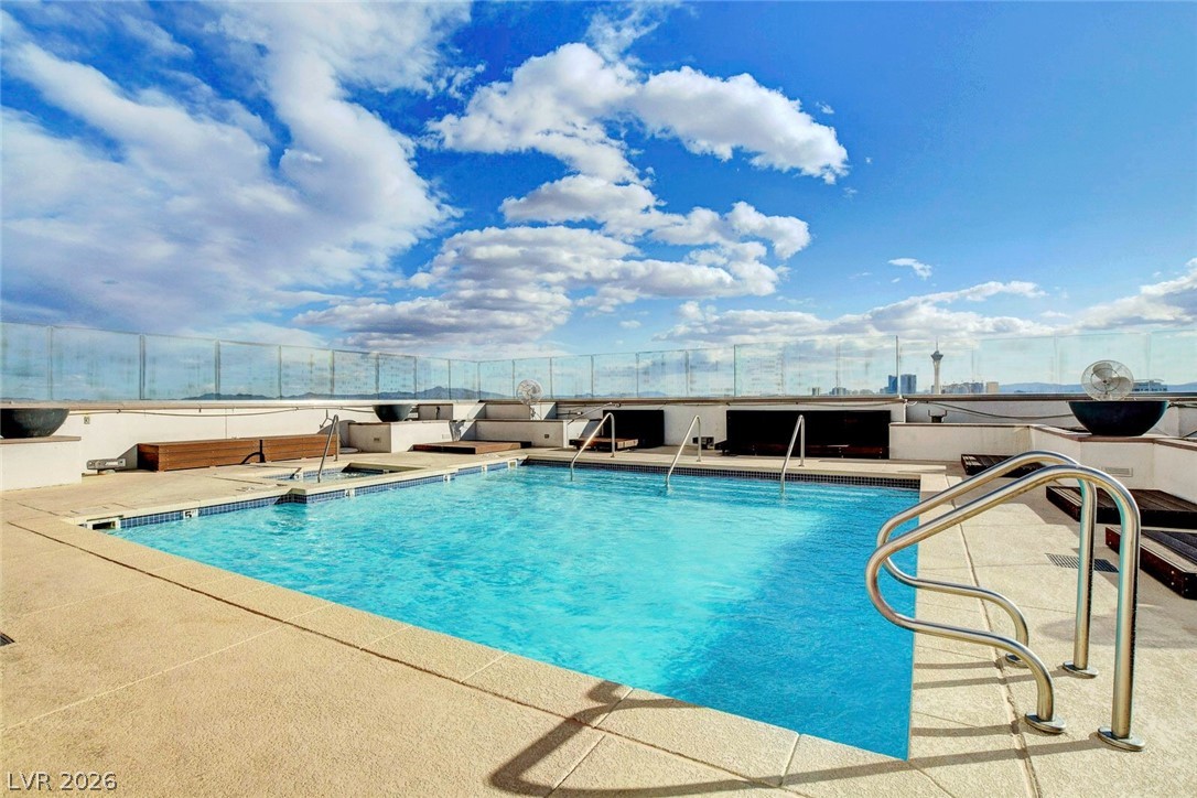 150 Las Vegas Boulevard 2213 Property Photo 26