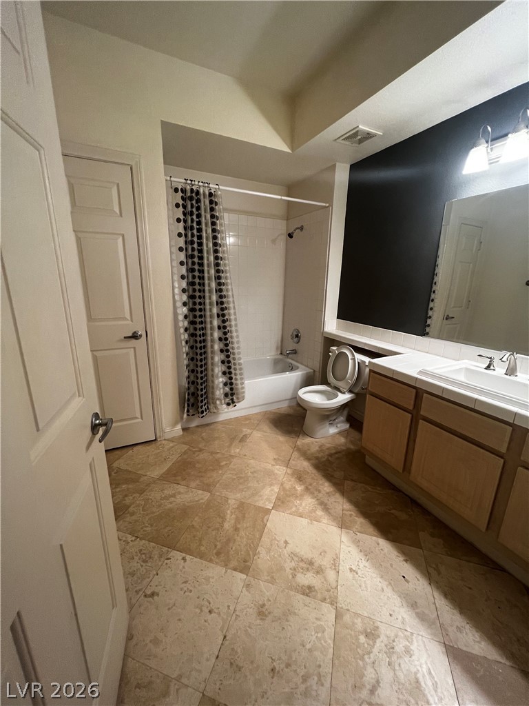 5250 South Rainbow Boulevard 1046 Property Photo 4