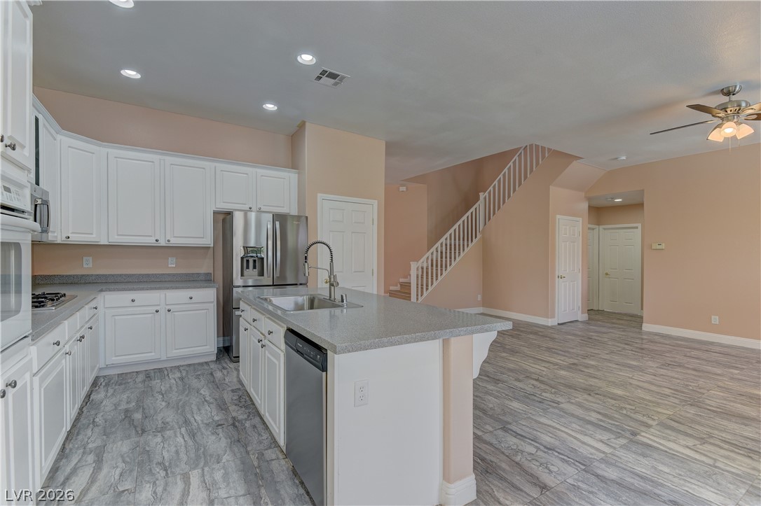 5862 Bluthe Bridge Avenue Property Photo 9