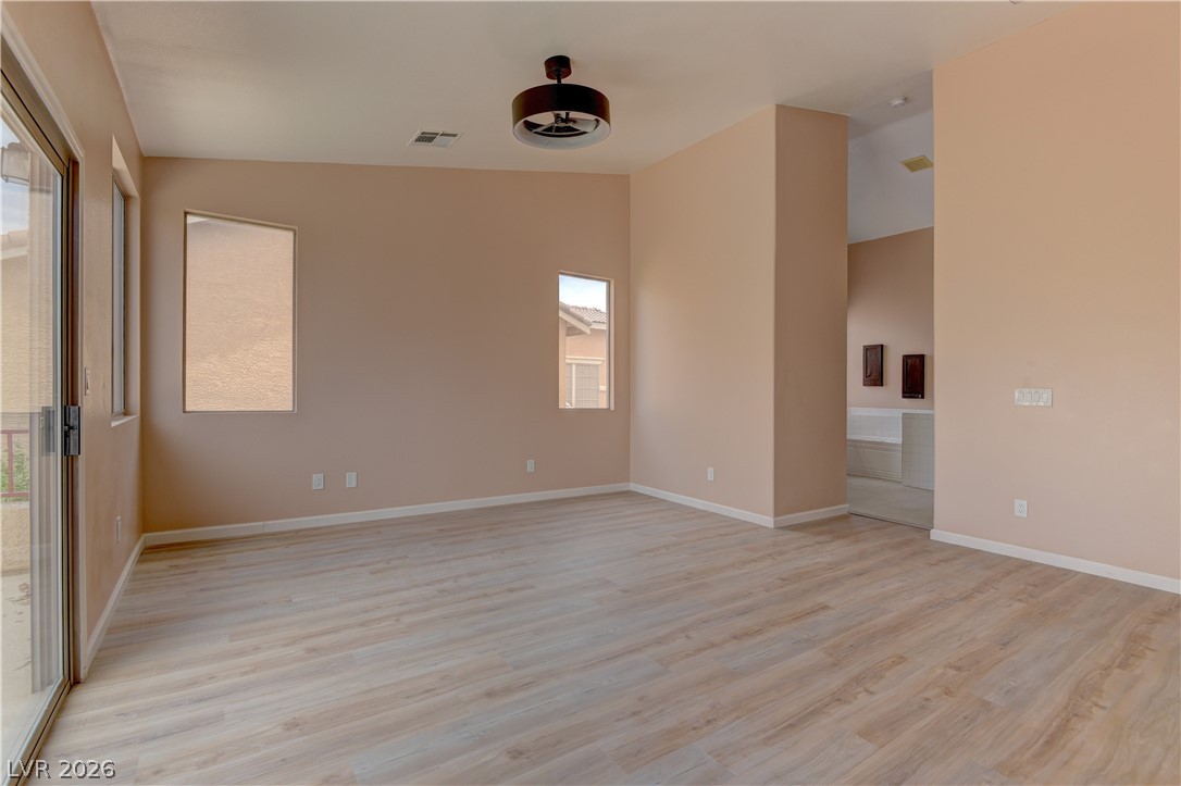 5862 Bluthe Bridge Avenue Property Photo 18