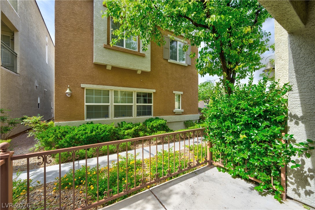 9017 Progressive Court Property Photo 3