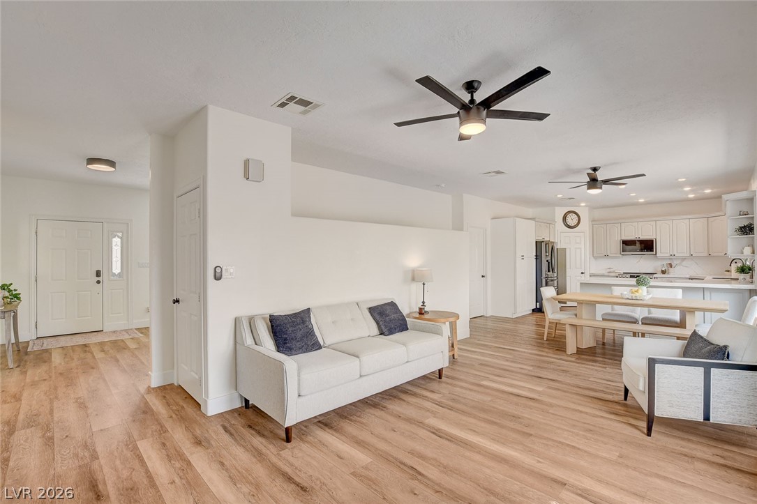 4362 Thistle Street Property Photo 14