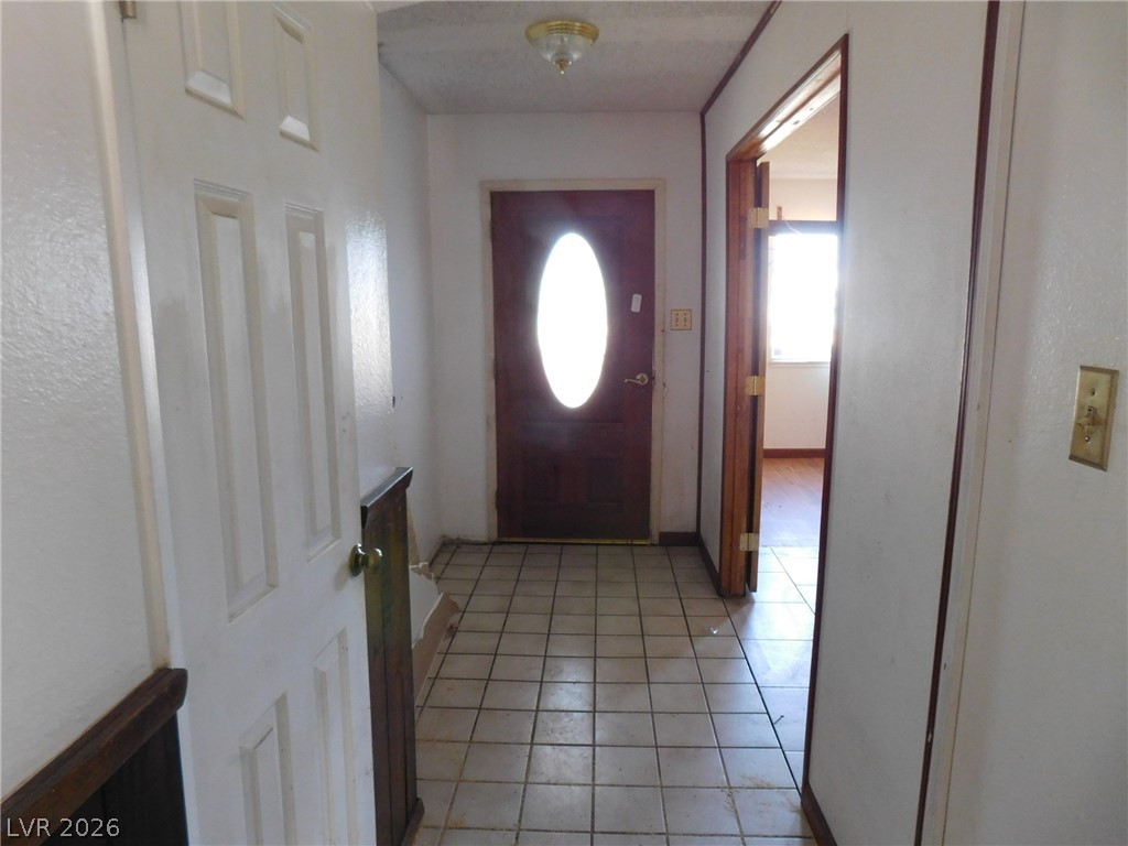 7105 Pinelake Road Property Photo 5