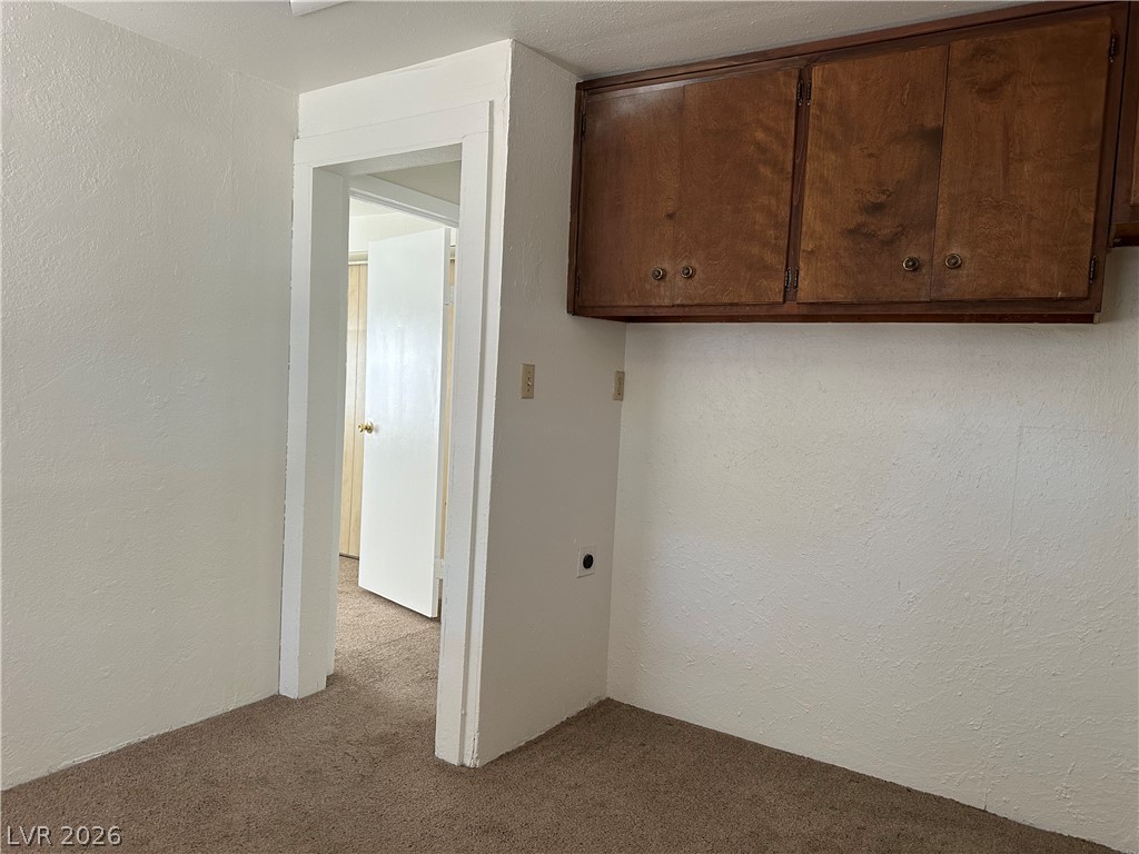 14 Valley View Lane Property Photo 8