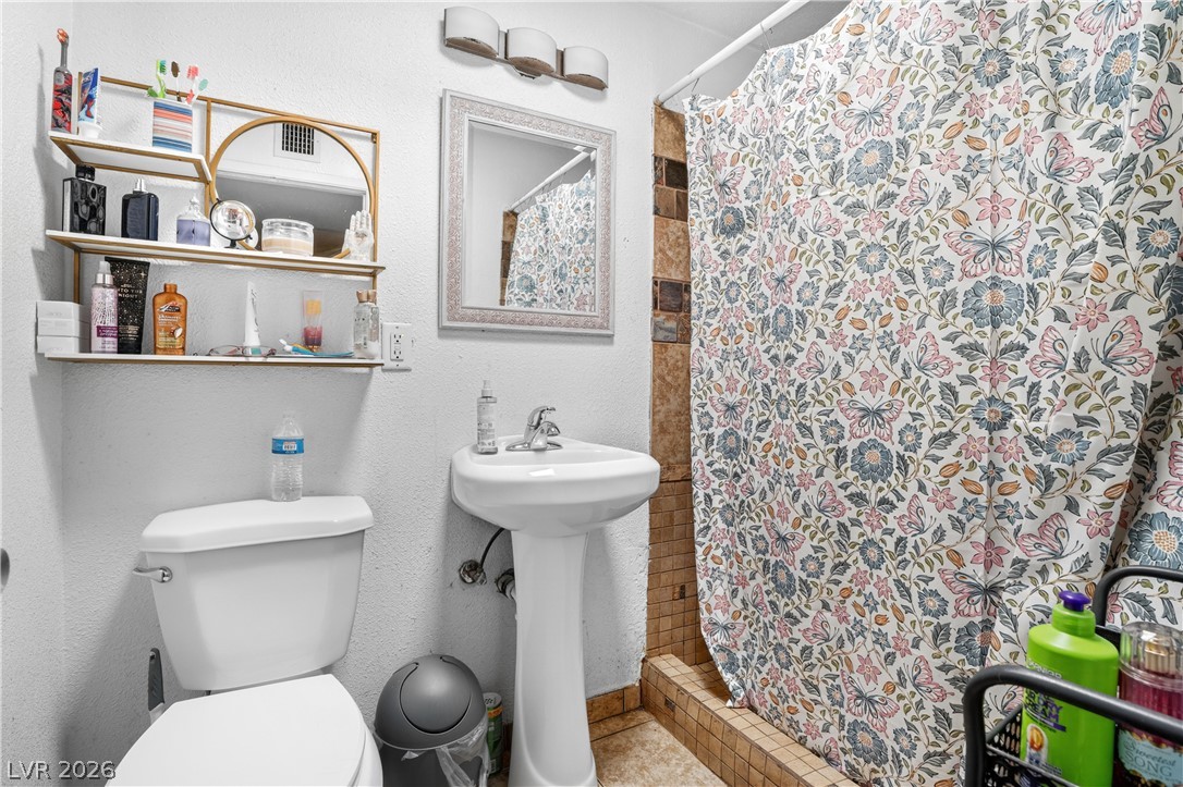4686 Sheppard Drive Property Photo 12