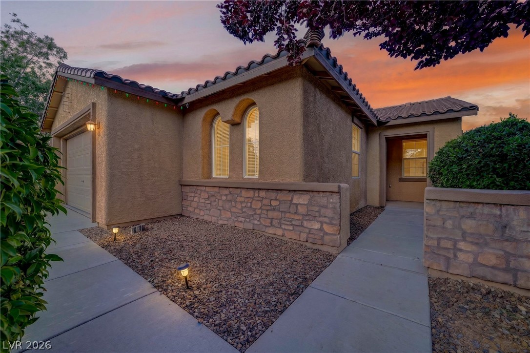 4911 Novelli Place Property Photo 2