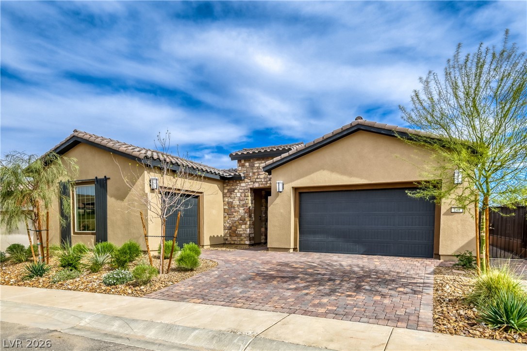 148 Stone Mesa Court Property Photo 4