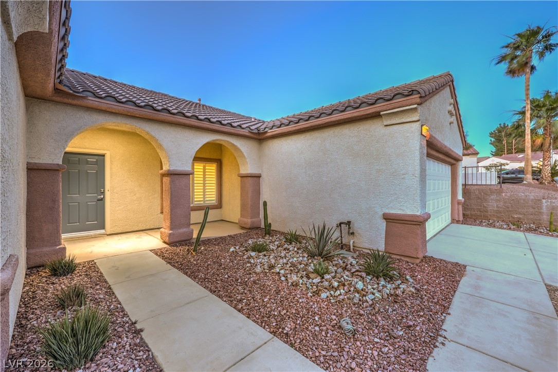 1748 Warrington Drive Property Photo 3